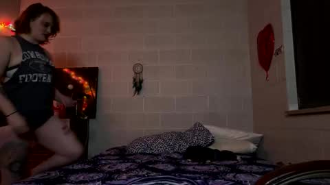 Snapshot of goosetaken chatting on 10.31.25 JK once again online show from 10.31.25