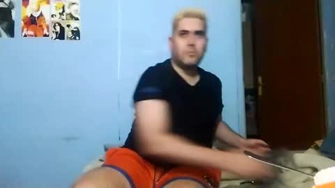 Snapshot of gorak32 chatting on 01.11.25 GoraK online show from 01.11.25