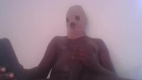 Snapshot of gorashado chatting on 10.01.25 Sexy Black Model online show from 10.01.25