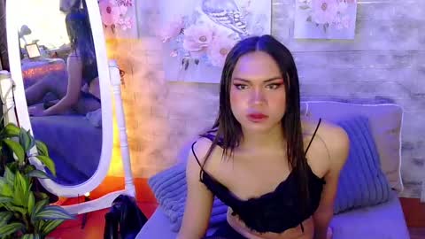 Anora online show from 03.05.25