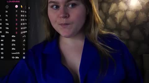 Snapshot of gorgeous_beaux chatting on 11.05.25 Sexy Mona 3 online show from 11.05.25