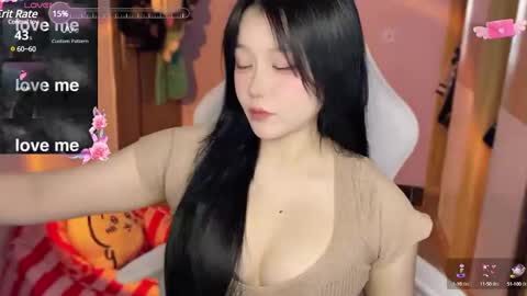 gorgeous girl33 online show from 12.23.24