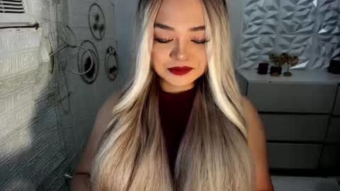 Amanda rose online show from 11.24.25