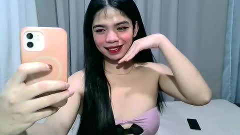 gorgeouspinay_gwen online show from 03.21.26