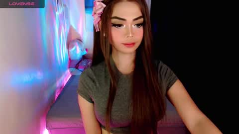 Snapshot of gorgeoustransgirl chatting on 12.22.24 Emmy online show from 12.22.24