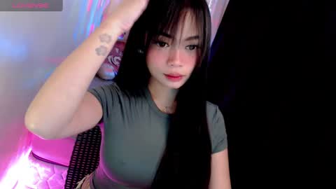 Snapshot of gorgeoustransgirl chatting on 03.02.25 Emmy online show from 03.02.25