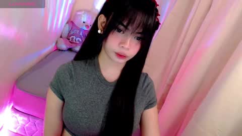 Snapshot of gorgeoustransgirl chatting on 03.05.25 Emmy online show from 03.05.25