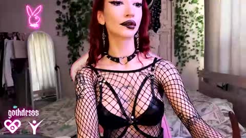    online show from 09.26.25