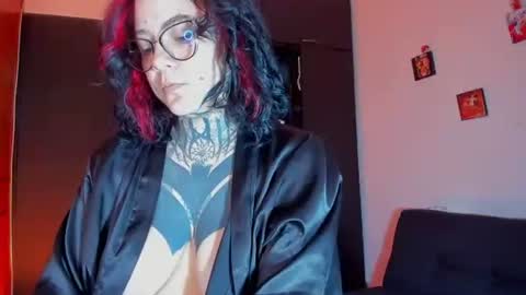 GG online show from 11.30.25