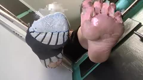 Snapshot of gothicfeetfantasies chatting on 02.05.26 Mistress Mommy Godess online show from 02.05.26