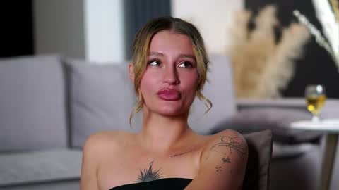 Kelly online show from 10.29.25