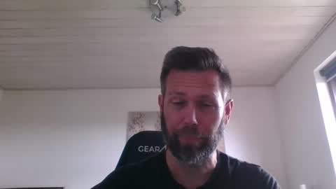 Snapshot of gottalop chatting on 09.19.25 gottalop online show from 09.19.25