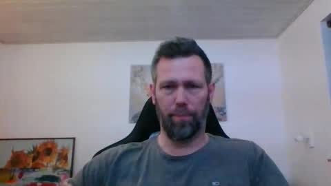 Snapshot of gottalop chatting on 02.11.26 gottalop online show from 02.11.26