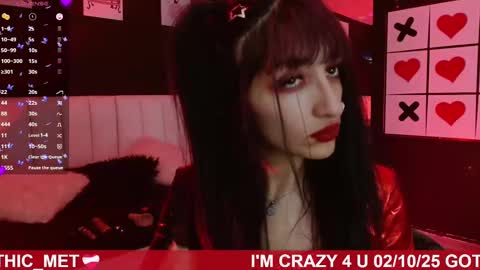 Snapshot of gotthic_met chatting on 10.03.25 Meredith Alessandra online show from 10.03.25