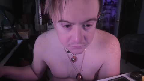 Snapshot of grabmybutt420 chatting on 02.19.25 grabmybutt420 online show from 02.19.25