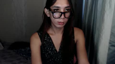 HoneyGrace online show from 02.12.26