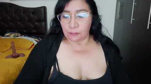 Snapshot of grace_mature_milf chatting on 07.18.26 grace_mature_milf online show from 07.18.26