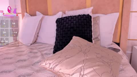 Grace Dupont online show from 10.29.25