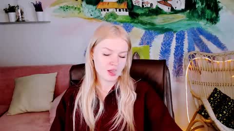 Grace Glamour online show from 01.18.25