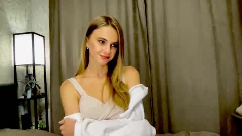 Snapshot of gracetorrezz chatting on 09.29.25 gracetorrezz online show from 09.29.25