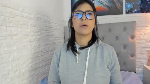 Gracey Milf online show from 01.03.25