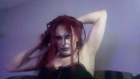 Snapshot of gracie79 chatting on 01.10.25 gracie79 online show from 01.10.25