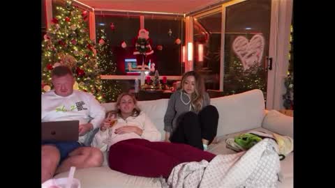 Gracie Mae online show from 12.18.24