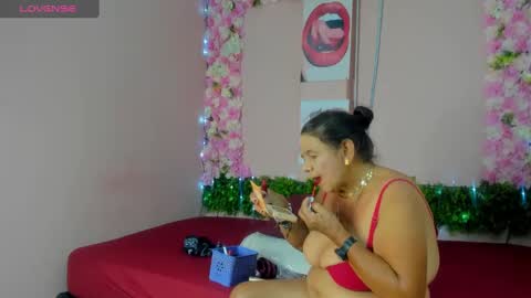 Mi Name is violeta  online show from 02.02.25