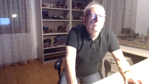 grandpach online show from 02.21.25