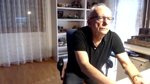 grandpach online show from 02.21.25