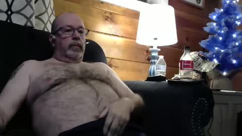 granitebuckeye1969 online show from 12.02.24