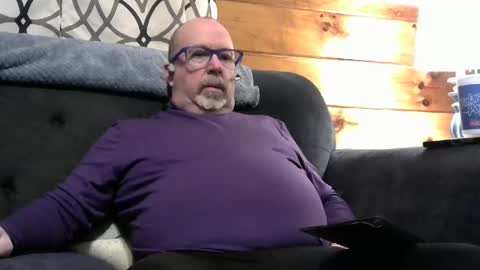 granitebuckeye1969 online show from 02.24.25