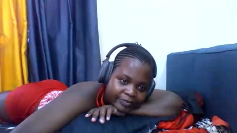 grannylover_ online show from 11.25.25