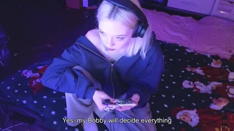 Snapshot of graylovescookies chatting on 12.27.24 graylovescookies online show from 12.27.24