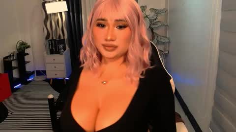 PAULATHEONE online show from 10.05.25