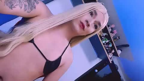 grecia_9inchs online show from 11.13.25
