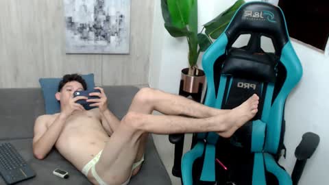 Snapshot of grecia_millercol chatting on 12.26.24 grecia_millercol online show from 12.26.24