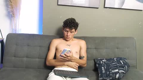 Snapshot of grecia_millercol chatting on 01.30.25 grecia_millercol online show from 01.30.25