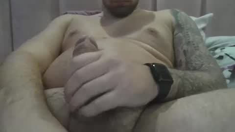 Snapshot of greenboy2121 chatting on 02.05.25 greenboy2121 online show from 02.05.25