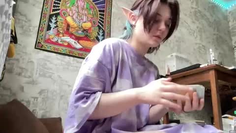 Snapshot of greenelfapril chatting on 02.17.25 April online show from 02.17.25