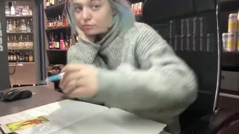 Snapshot of greenelfapril chatting on 03.07.25 April online show from 03.07.25