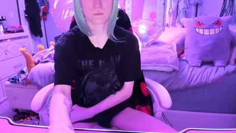 GreenEyedLovexo online show from 10.10.25