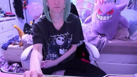 GreenEyedLovexo online show from 11.15.25