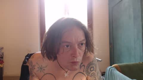 Greenmoon online show from 10.20.25