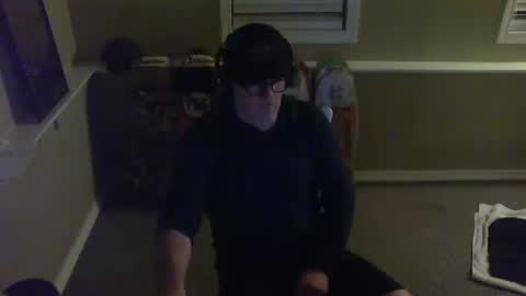 Snapshot of greenrooster1 chatting on 10.11.25 greenrooster1 online show from 10.11.25