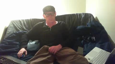 Snapshot of greenrooster1 chatting on 10.12.25 greenrooster1 online show from 10.12.25