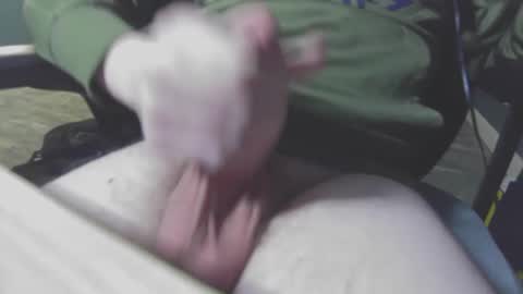 Snapshot of greg03_9 chatting on 01.27.25 Jinx online show from 01.27.25