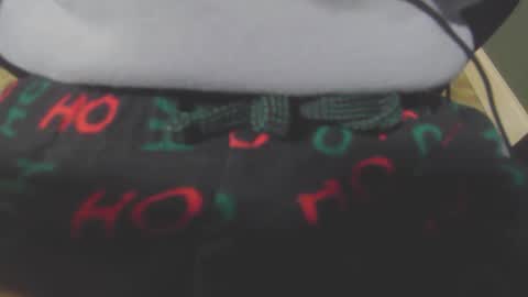 Snapshot of greg03_9 chatting on 11.18.25 Jinx online show from 11.18.25