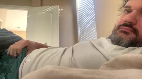 Snapshot of greggharden chatting on 11.02.25 greggharden online show from 11.02.25