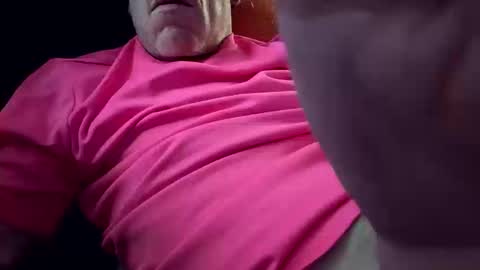 Snapshot of greggrr chatting on 10.13.25 first time doing this online show from 10.13.25